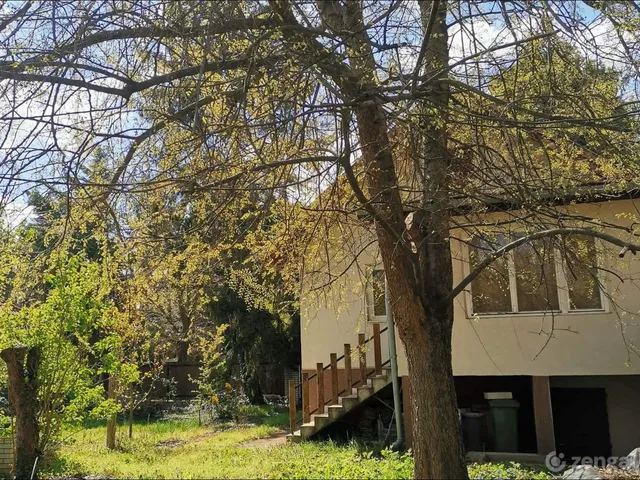 Eladó ház Csörög, Csendes utcajaban 70 nm