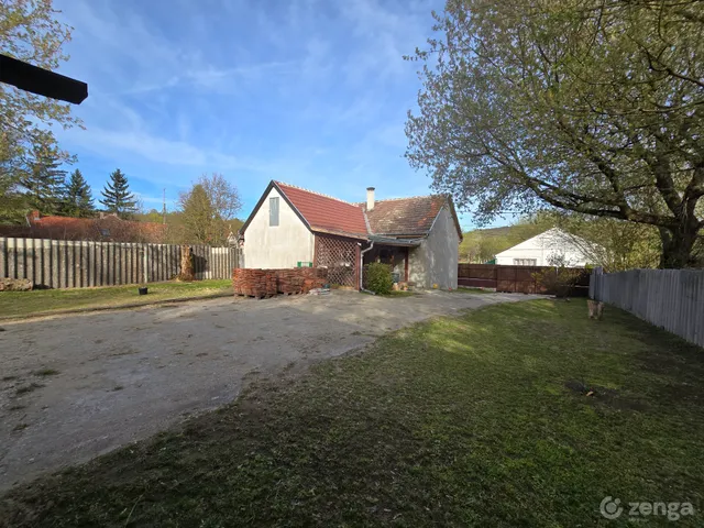 Eladó ház Gödöllő, Máriabesnyő 78 nm