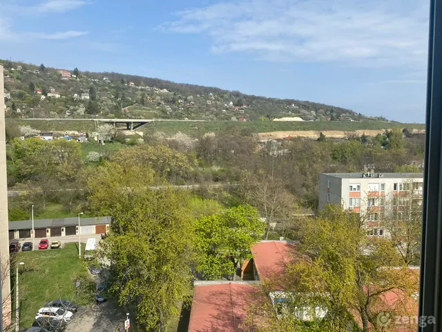 Eladó lakás Tatabánya, Újváros 53 nm