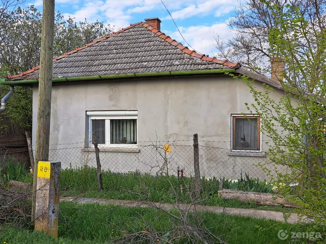 Eladó ház Hunyadfalva 58 nm