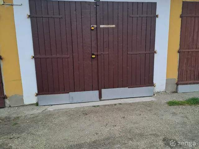 Eladó garázs Szombathely, Derkovits-lakótelep 14 nm