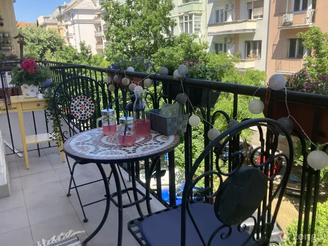 Eladó lakás Budapest XI. kerület, Feneketlen tó 30 nm