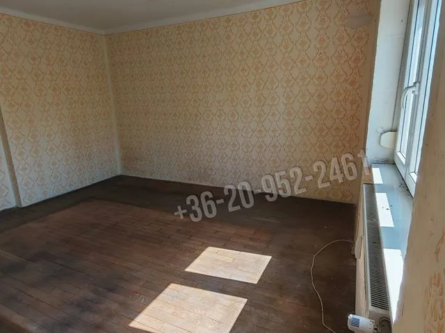 Eladó lakás Almásfüzitő, Nagykolónia 50 nm