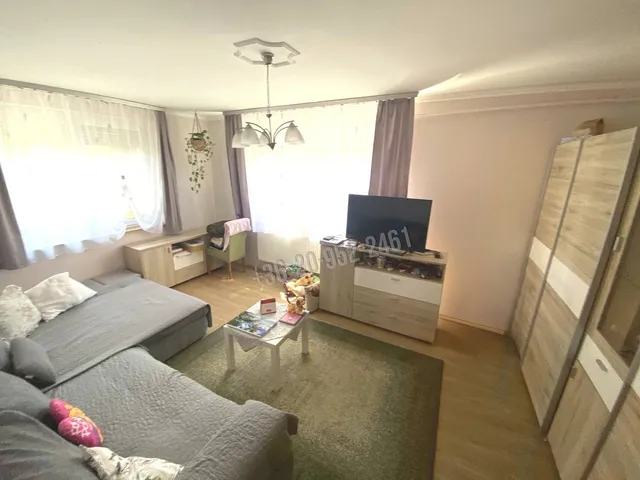 Eladó ház Komárom, Koppánymonostor 136 nm