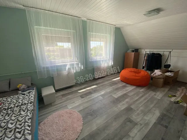 Eladó ház Komárom, Koppánymonostor 136 nm