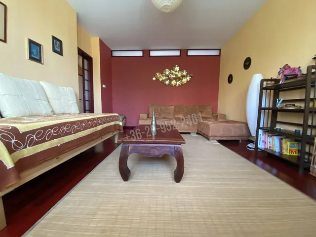 Eladó lakás Komárom 57 nm