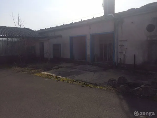 Eladó kereskedelmi és ipari ingatlan Kecskemét, Belsőnyír 1678 nm