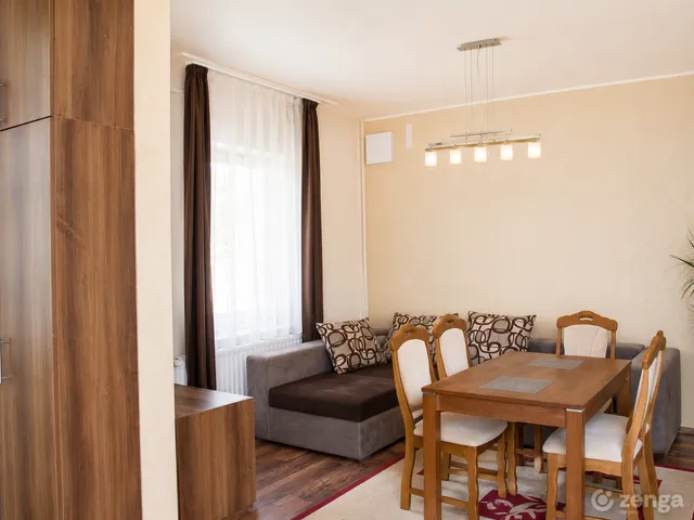 Eladó ház Sarud, Kossuth u. 3. 216 nm
