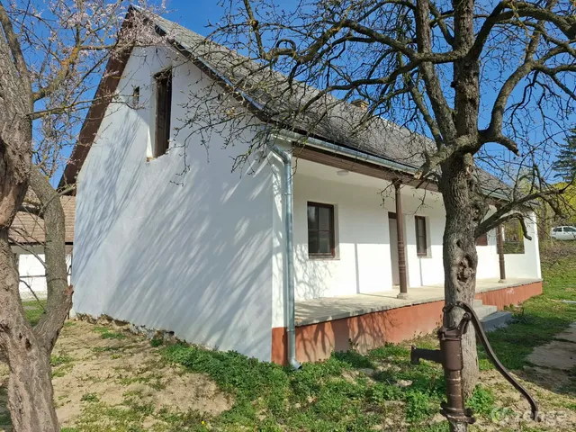 Eladó ház Grábóc, Templom Tér 130 80 nm