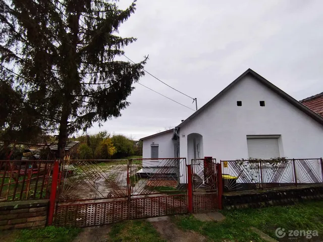 Eladó ház Váralja 90 nm