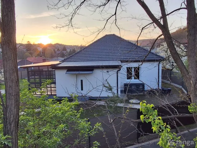 Eladó ház Csolnok 85 nm