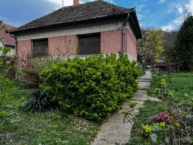 Eladó ház Kemendollár 110 nm