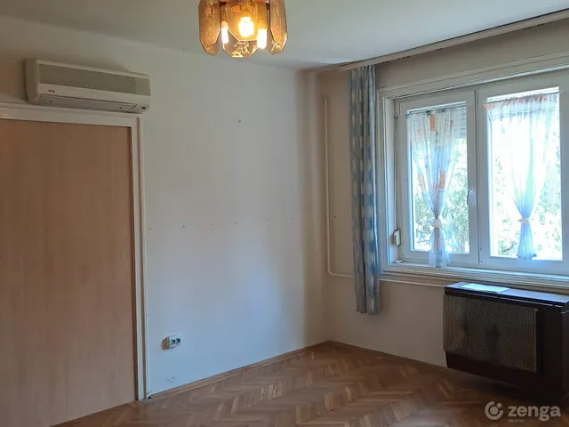 Eladó lakás Kecskemét, Kecskeméti Katonai Repülőtér 48 nm