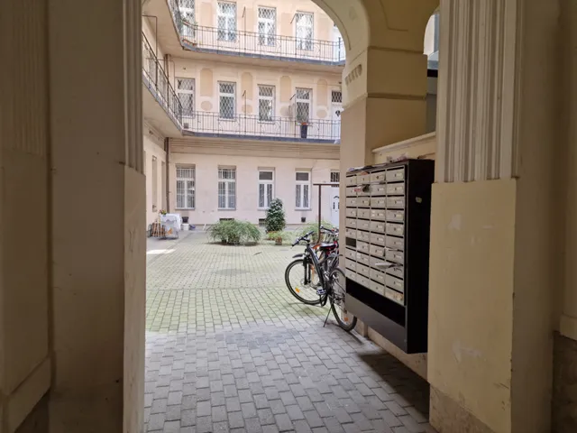 Eladó lakás Budapest VI. kerület, Nagykörúton kívüli terület 45 nm