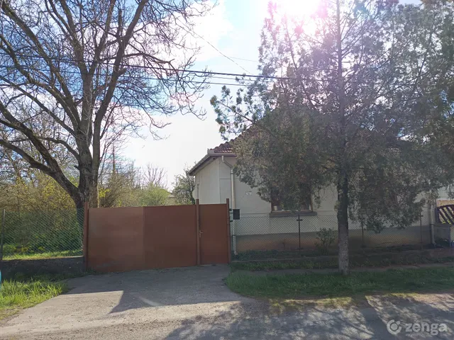 Eladó ház Apc 78 nm