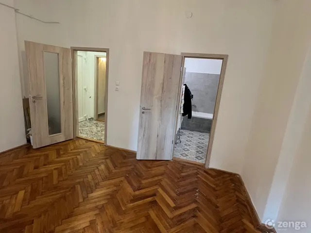 Eladó lakás Budapest II. kerület, Országút 30 nm