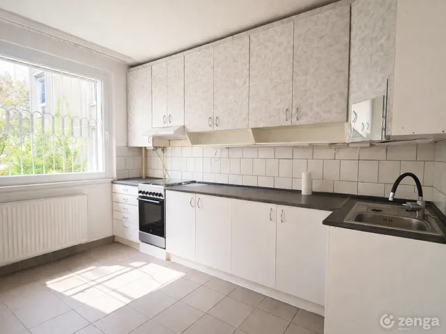 Eladó lakás Budapest XV. kerület, Nádastó park 68 nm