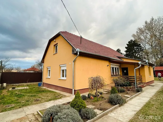 Eladó ház Isaszeg 155 nm
