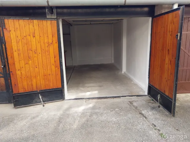 Eladó garázs Debrecen, Nagyerdő 14 nm