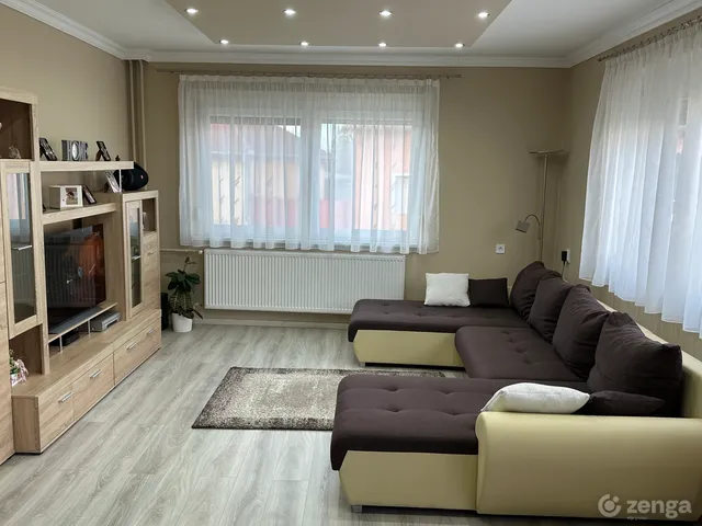 Eladó ház Nyírbátor 150 nm