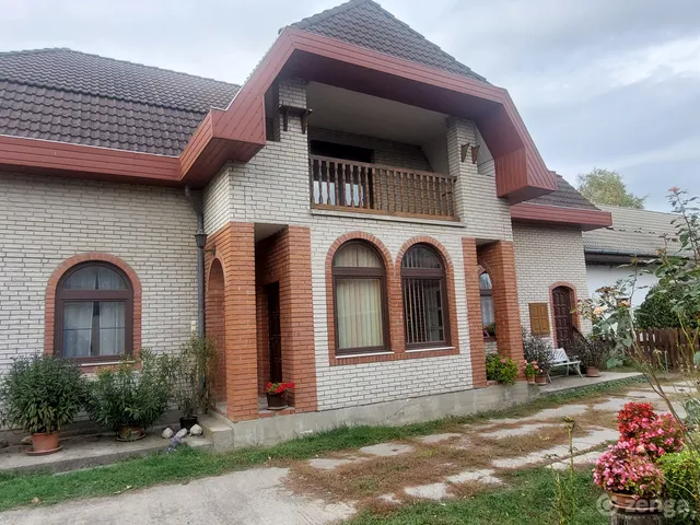 Eladó ház Biatorbágy, Bia 240 nm