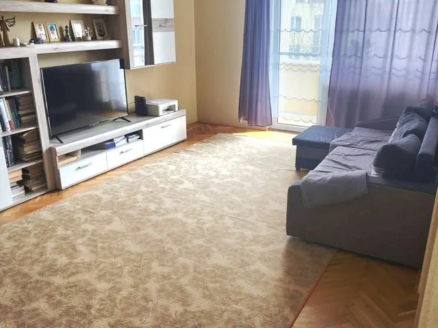 Eladó lakás Lábatlan, Piszkei ltp 70 nm