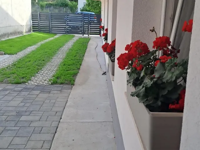 Eladó ház Piliscsév 130 nm