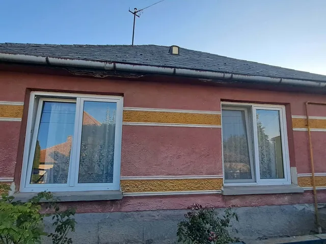 Eladó ház Lábatlan 85 nm