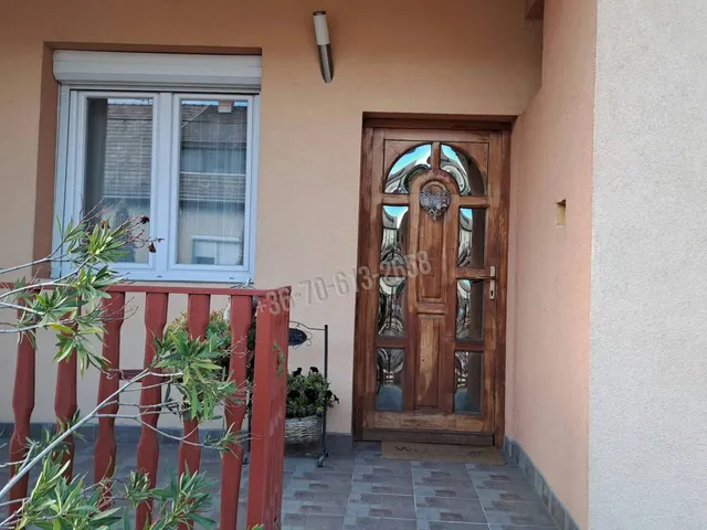 Eladó ház Esztergom, Kertváros 160 nm