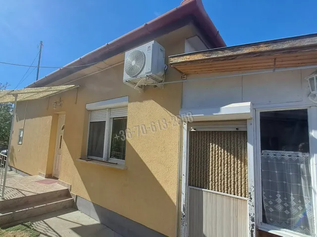 Eladó ház Lábatlan 88 nm