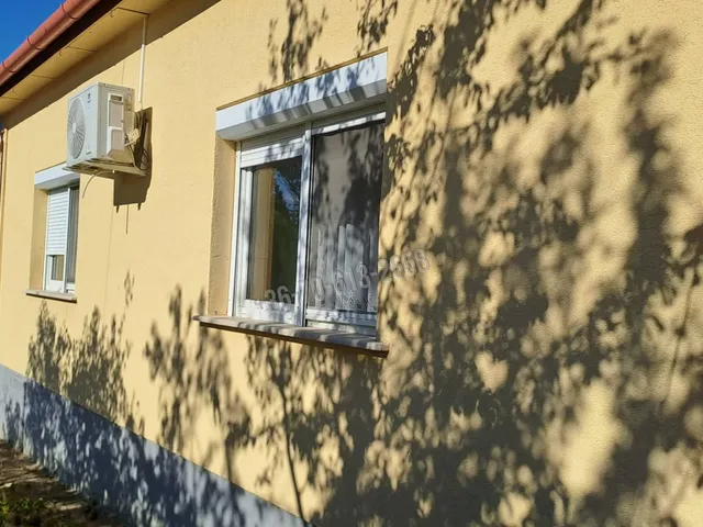 Eladó ház Lábatlan 88 nm