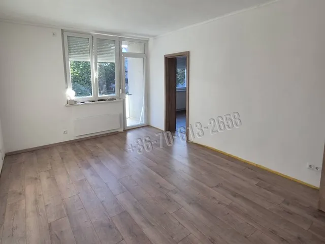Eladó lakás Esztergom, Aranyhegy 50 nm