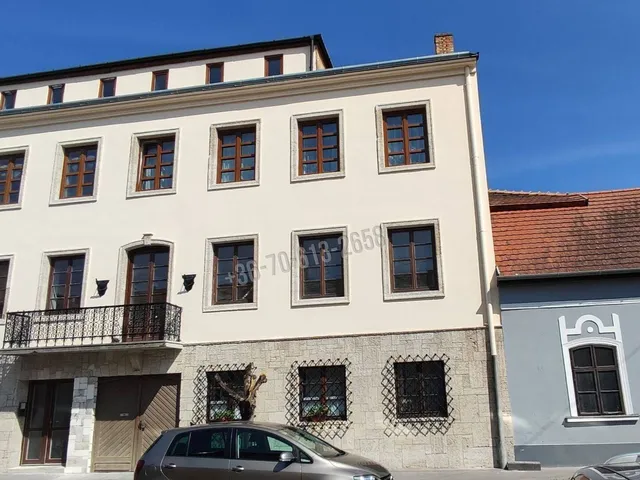 Eladó lakás Esztergom, Belváros 48 nm