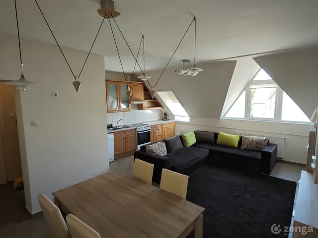 Kiadó lakás Kecskemét, Petőfiváros 68 nm