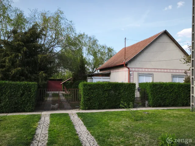 Eladó ház Püspökladány 90 nm