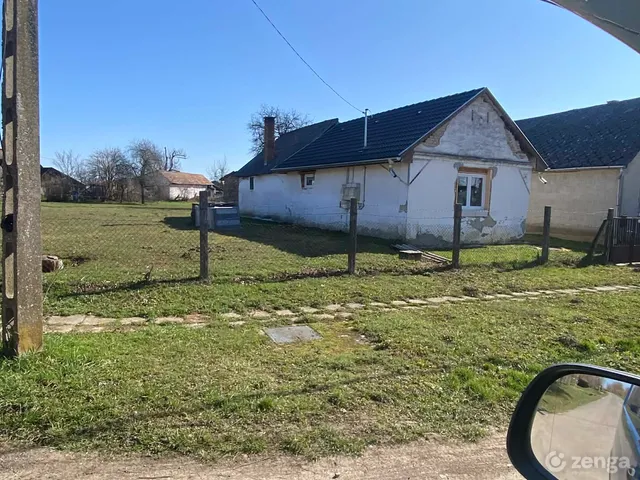 Eladó ház Magyaregres 70 nm