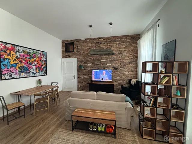 Kiadó lakás Budapest VI. kerület, Nagykörúton belüli terület 62 nm