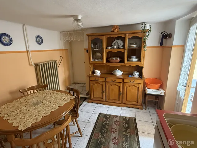 Eladó ház Szentlőrinckáta, Kossúth Lajos ut 94 84 nm