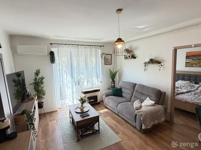 Eladó lakás Pécs, Ispitaalja 55 nm