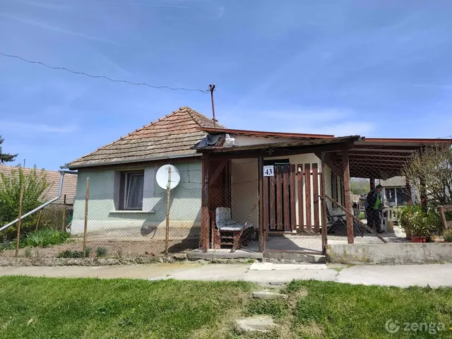 Eladó ház Enying, Leshegy 85 nm