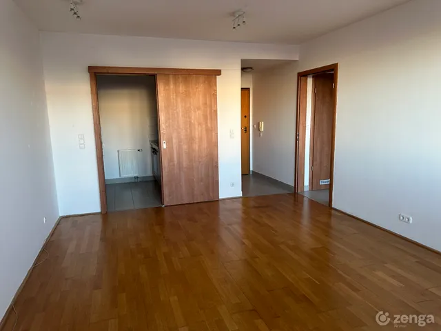 Kiadó lakás Budapest XI. kerület, Kőérberek 50 nm