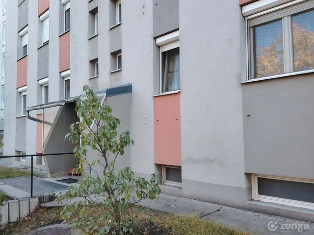 Eladó lakás Paks 50 nm