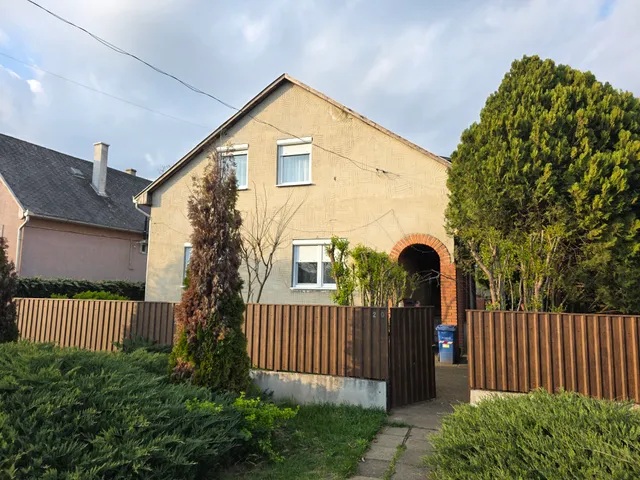 Eladó ház Debrecen, Ondód 120 nm