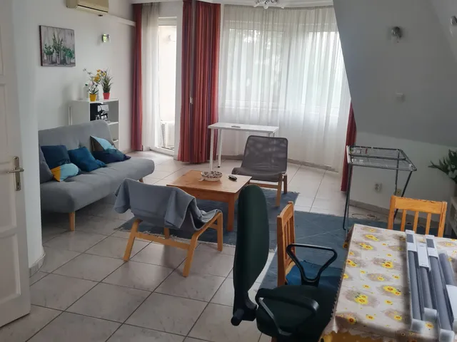 Kiadó lakás Debrecen, Nagyerdő 85 nm