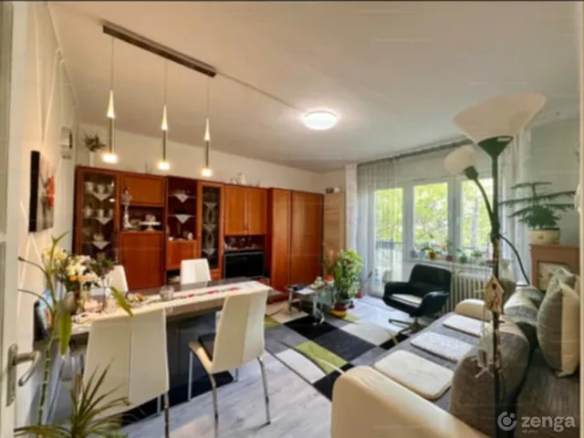 Eladó lakás Cegléd 56 nm