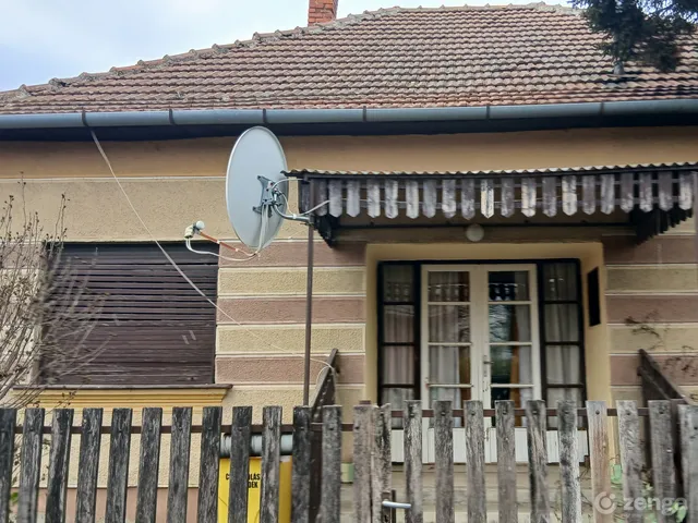 Eladó ház Tiszafüred, Buda 80 nm