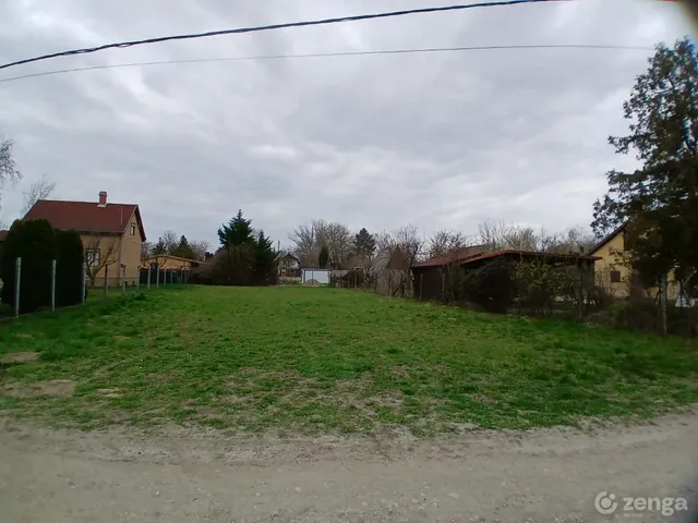 Eladó telek Dömsöd 606 nm