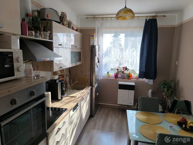 Eladó lakás Bábolna 58 nm