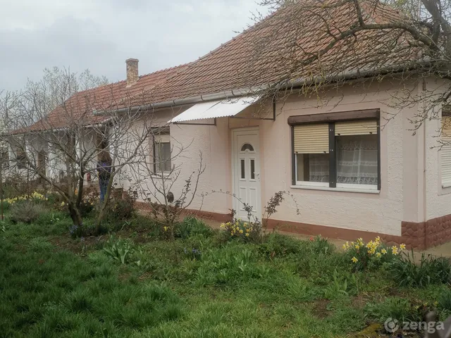 Eladó ház Berettyóújfalu 64 nm