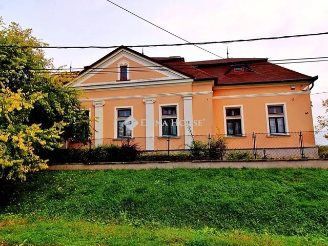 Eladó ház Csép 494 nm